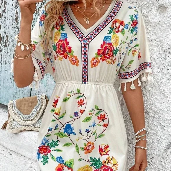 Apricot Boho  Womens Floral Print Tassel Trim Batwing Sleeve Dress - Picture 4 of 5